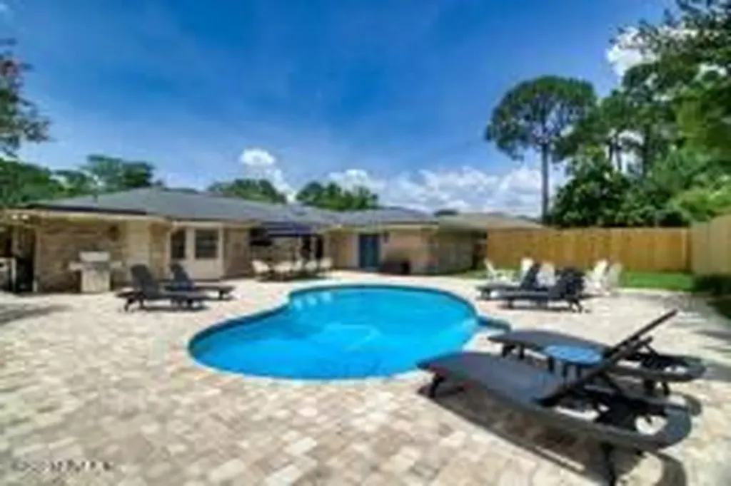 3414 Chrysler Drive Jacksonville FL 32257