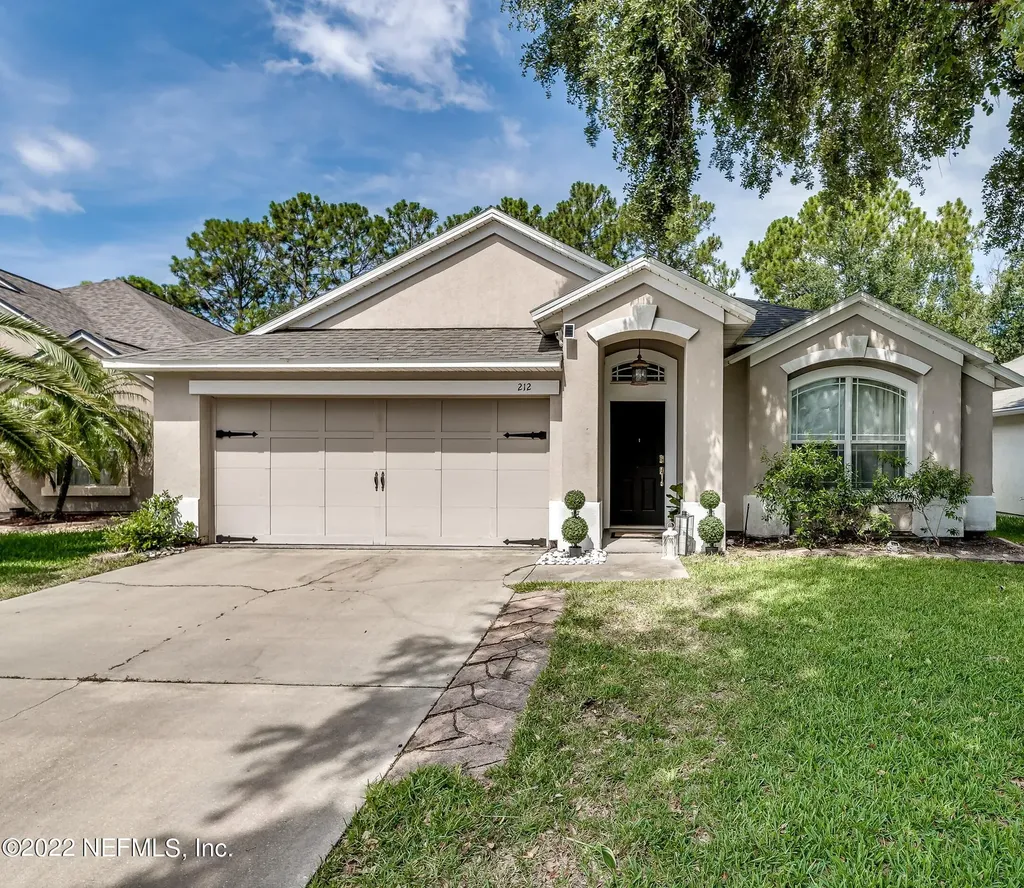 212 Brookchase Lane W Jacksonville FL 32225