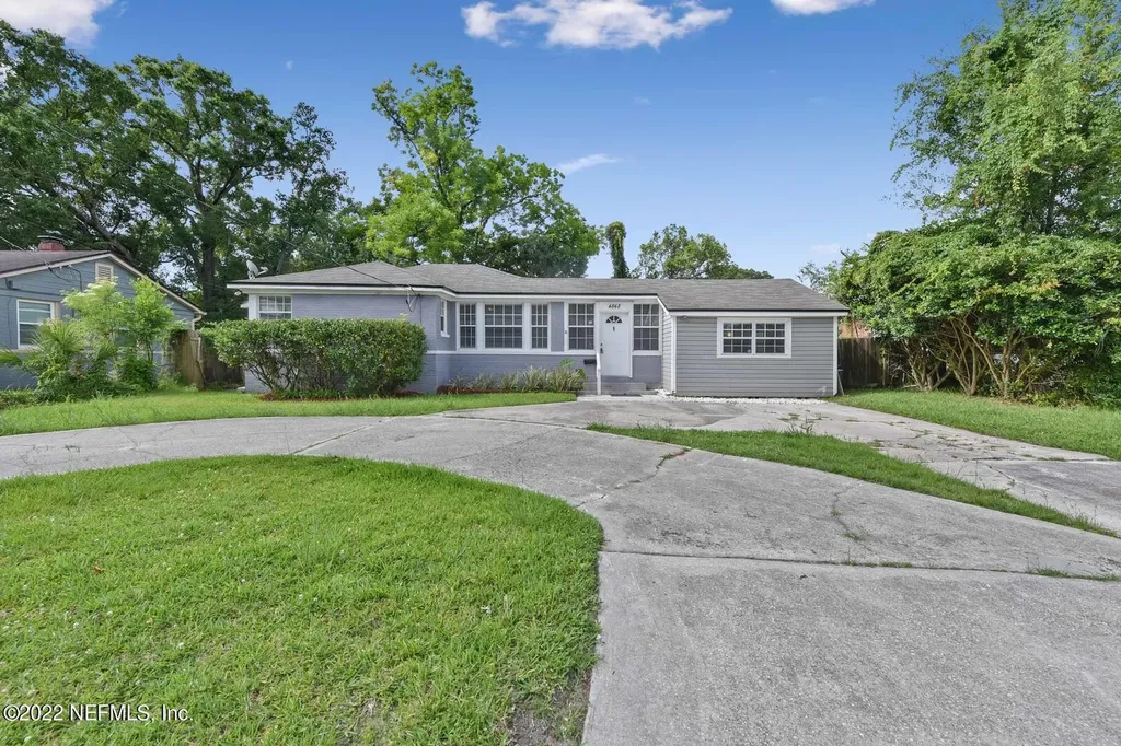 4848 Plymouth Street Jacksonville FL 32205