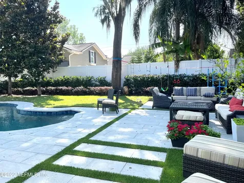 4373 Heaven Trees Road Jacksonville FL 32207