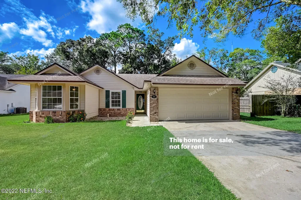 8225 Lakemont Drive Jacksonville FL 32216