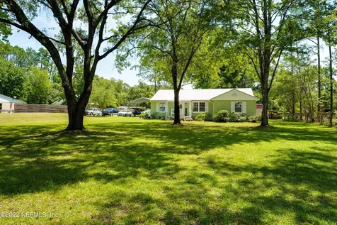 5085 Ravenwood Drive Green Cove Springs FL 32043