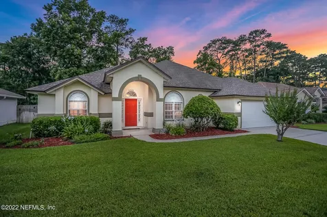 4264 Chelsea Harbor Drive W Jacksonville FL 32224