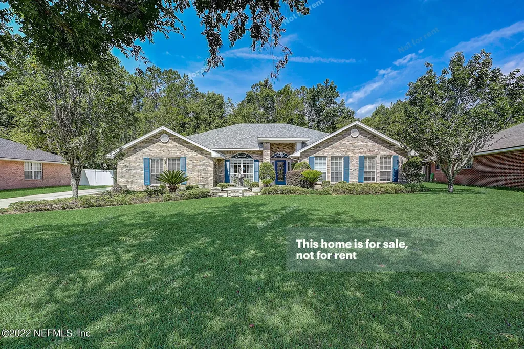 1226 Mcgirts Creek Drive W Jacksonville FL 32221