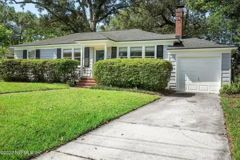 1686 Pershing Road Jacksonville FL 32205
