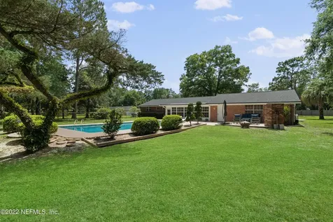 6613 Old Middleburg Road S Jacksonville FL 32222
