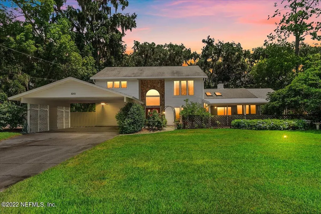 5261 Ridgecrest Avenue Jacksonville FL 32207