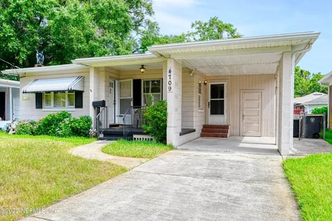 4709 Lawnview Street Jacksonville FL 32205