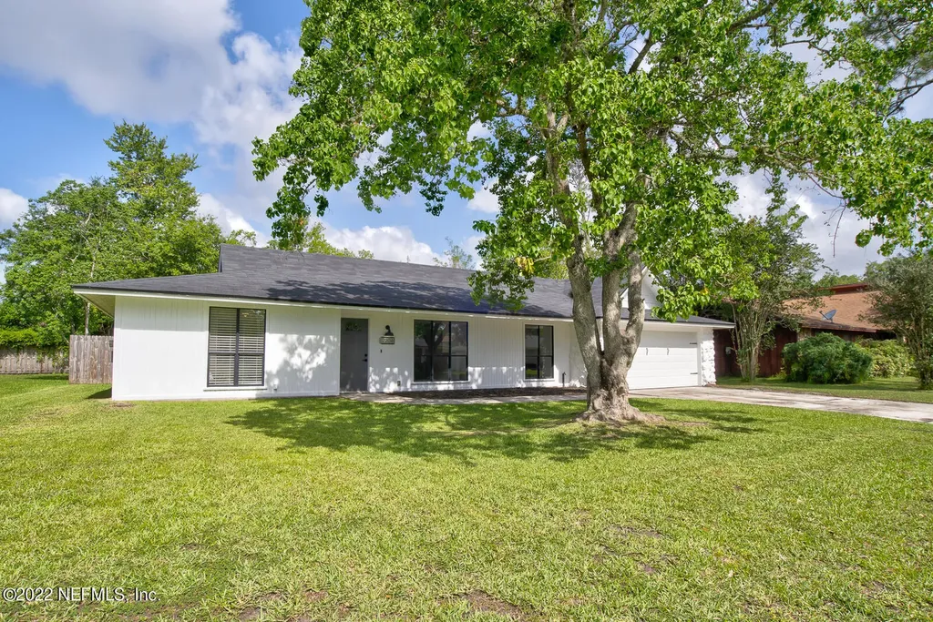 2204 Chablis Court W Orange Park FL 32073