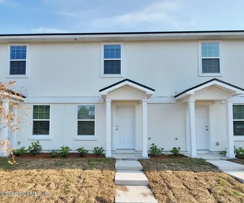 8492 Mcgirts Village Lane Jacksonville FL 32210