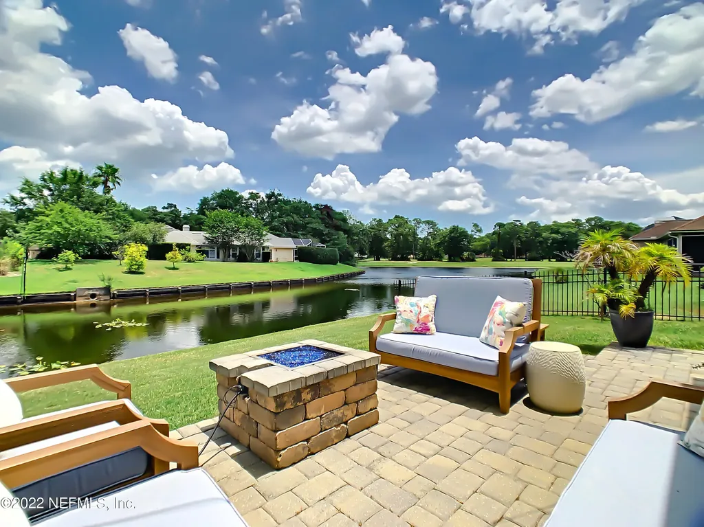 4223 Alesbury Drive Jacksonville FL 32224