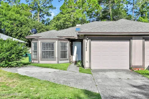 2242 Ironstone Drive W Jacksonville FL 32246