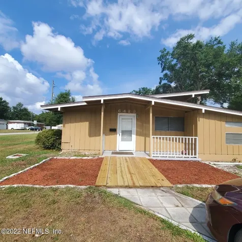 6423 Terry Parker Drive N Jacksonville FL 32211