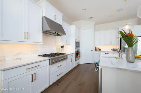 3318 1st Street S Jacksonville Beach FL 32250