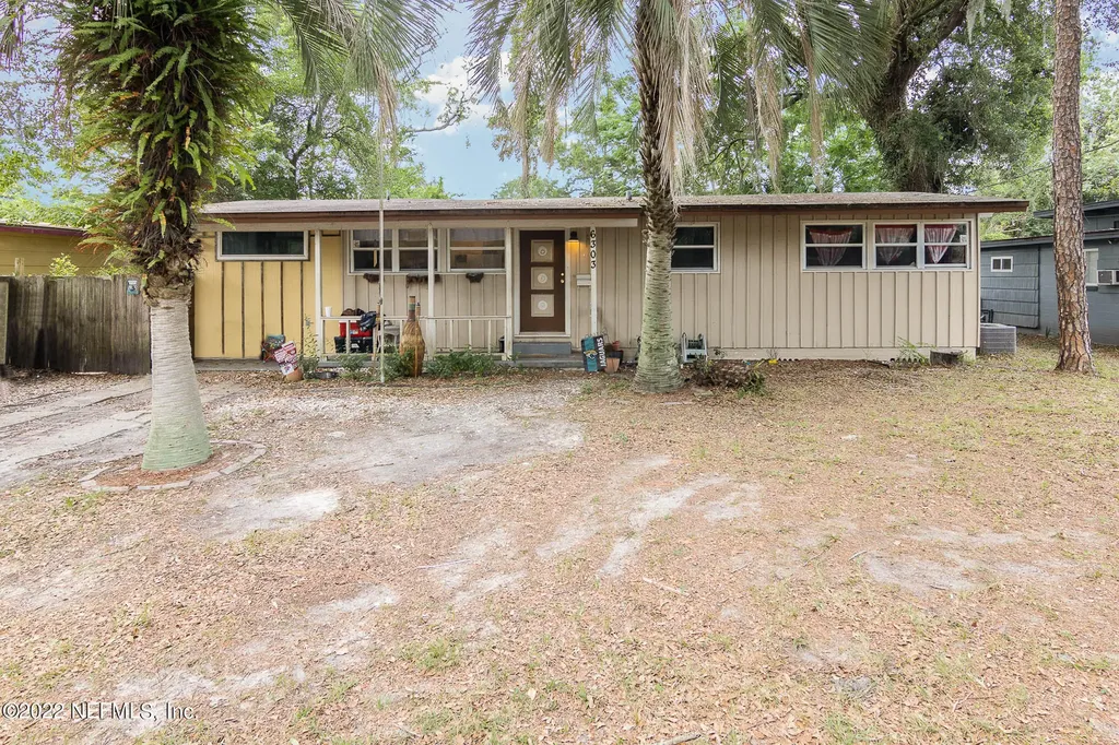 6303 Terry Parker Drive N Jacksonville FL 32211