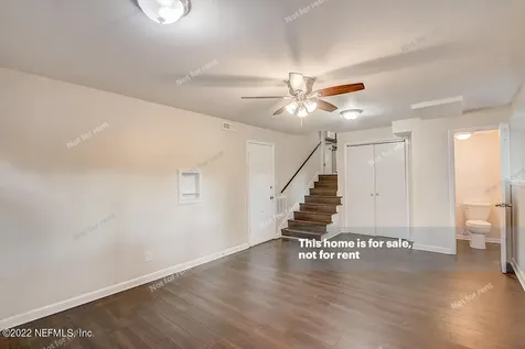 933 Carlotta Road W Jacksonville FL 32211