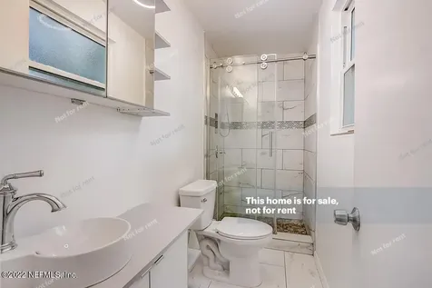 933 Carlotta Road W Jacksonville FL 32211