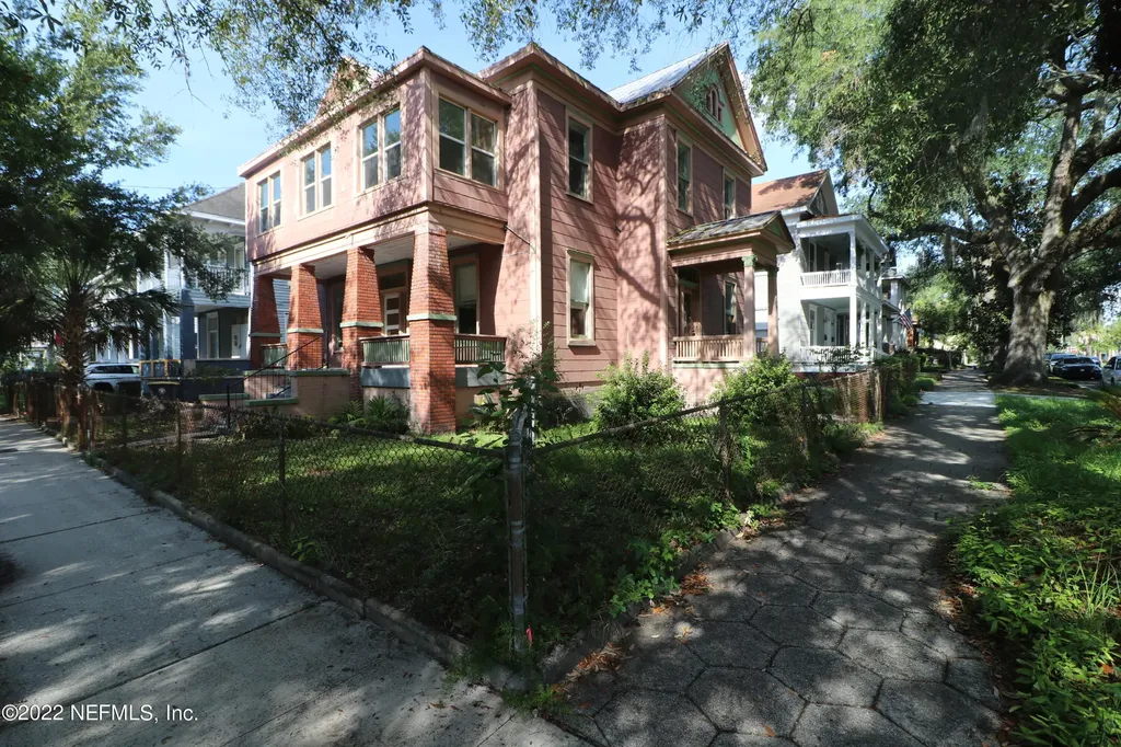 1352 N Liberty Street Jacksonville FL 32206