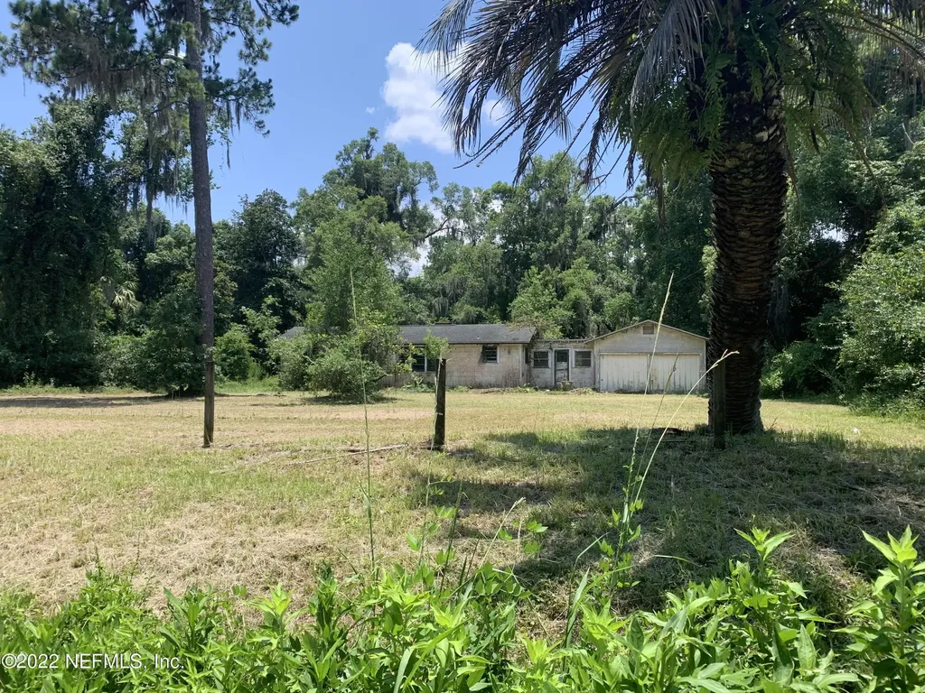 111 W Mccormick Road East Palatka FL 32131