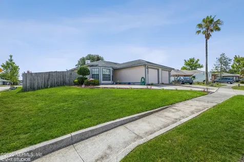 2363 Pacific Silver Drive Jacksonville FL 32246