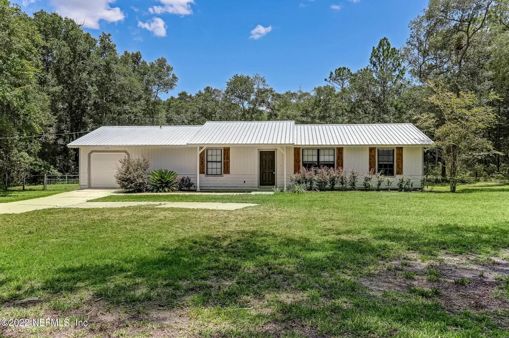4611 Tarragon Avenue Middleburg FL 32068