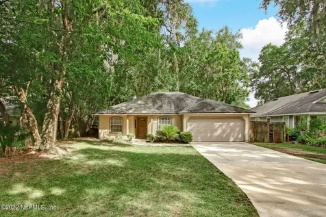 923 Walburg Street Green Cove Springs FL 32043
