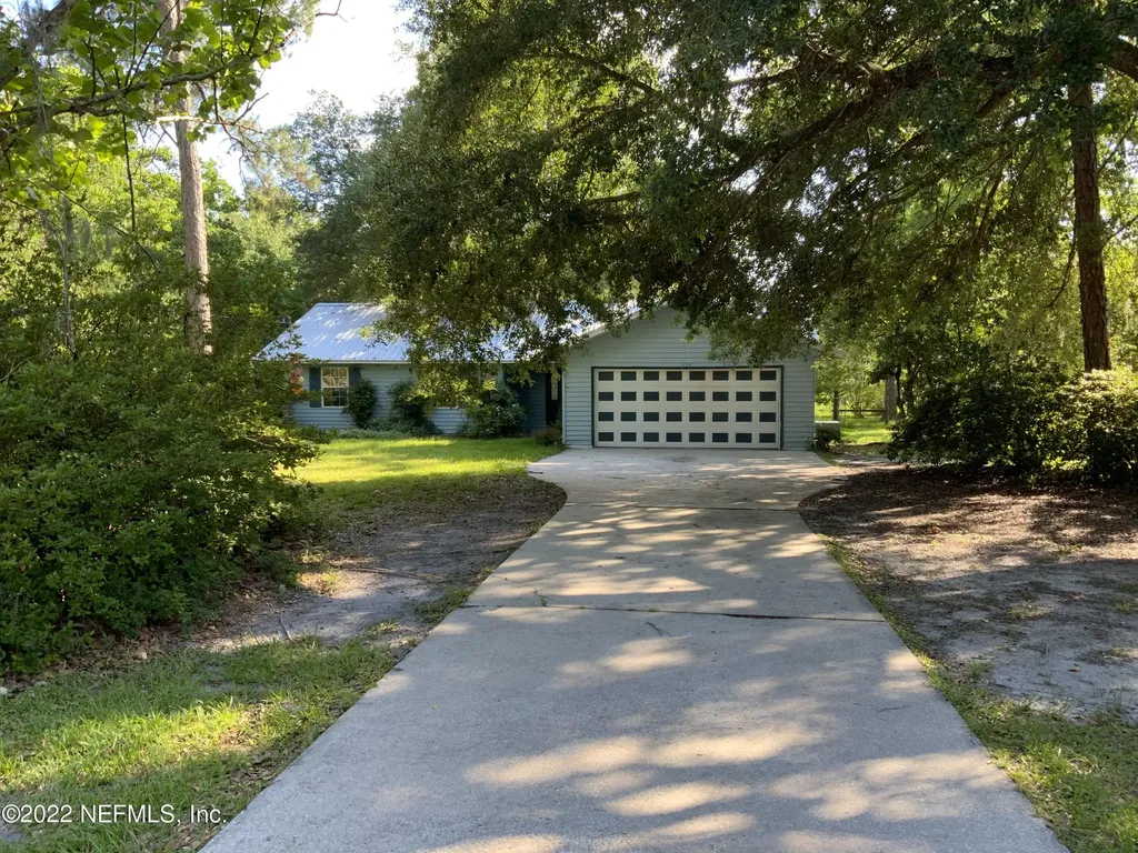 155 Bostwick Cemetery Road Palatka FL 32177