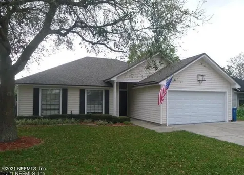 382 Naugatuck Drive Jacksonville FL 32225
