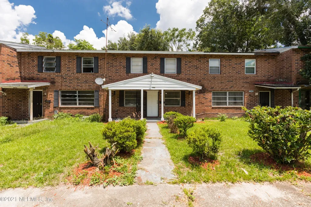 1749 Powhattan Street Jacksonville FL 32209