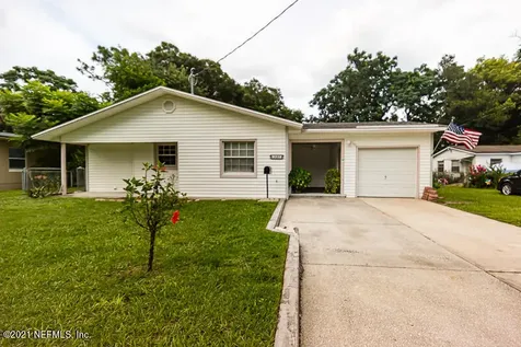 1627 King Arthur Road Jacksonville FL 32211