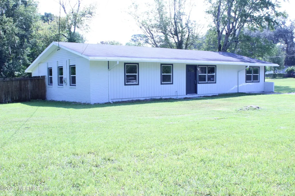 7251 Greenway Drive Jacksonville FL 32244