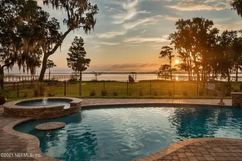 5627 Dianthus Street Green Cove Springs FL 32043