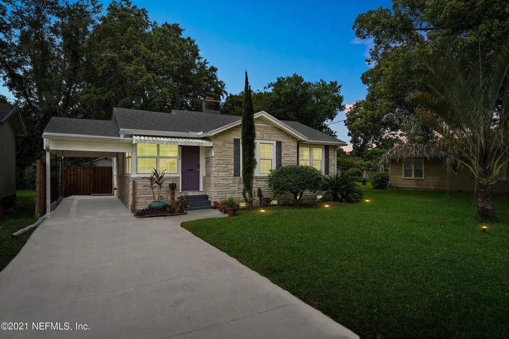 1556 Sheridan Street Jacksonville FL 32207