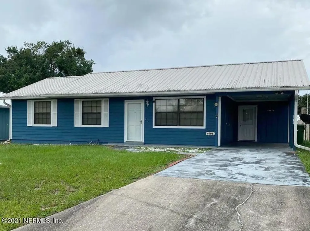 6103 W 2nd Manor Palatka FL 32177
