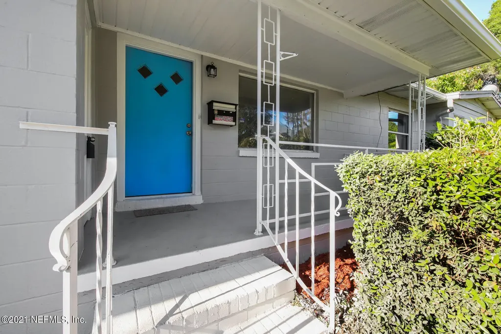 6204 Randia Drive Jacksonville FL 32210