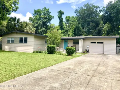 1216 Nightingale Court Jacksonville FL 32216