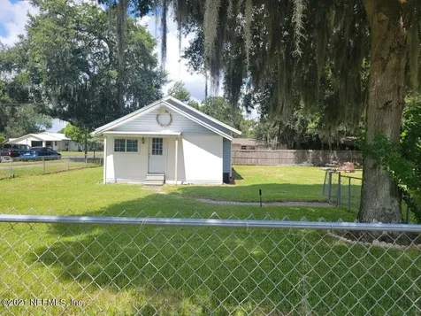 212 Pearl Street Auburndale FL 33823