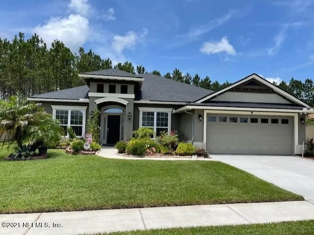 161 Flora Lake Circle St. Augustine FL 32095