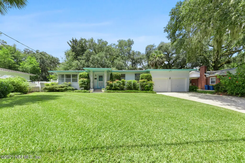 364 Tidewater Circle W Jacksonville FL 32211