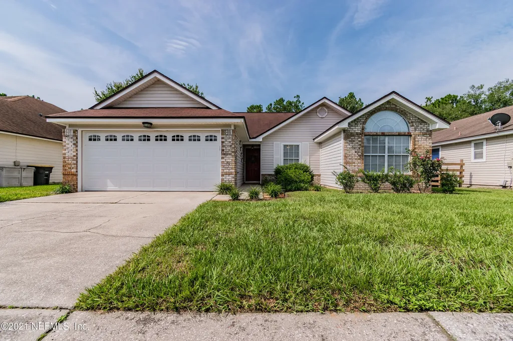 8800 Fieldside Drive S Jacksonville FL 32244