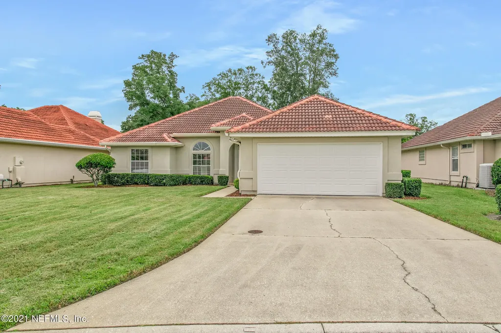 4213 Via Valencia Circle Jacksonville FL 32217