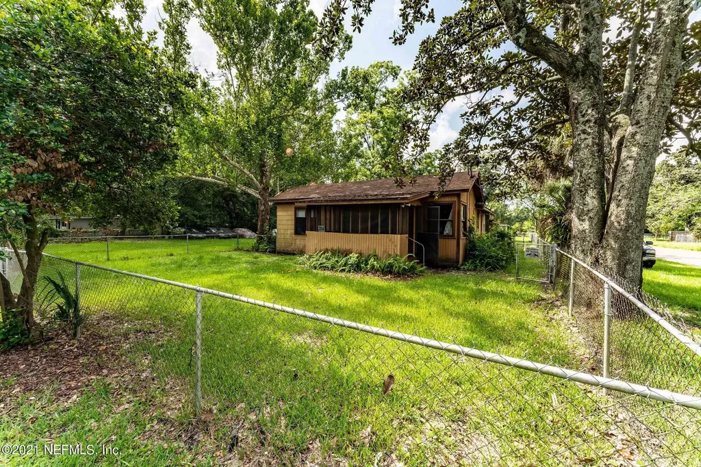 2894 W 8th Street Jacksonville FL 32254