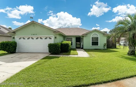 7607 Ginger Tea Trail W Jacksonville FL 32244