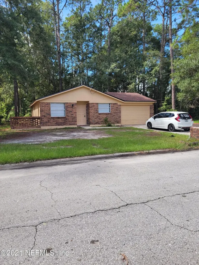 8322 Tubman Court Jacksonville FL 32219