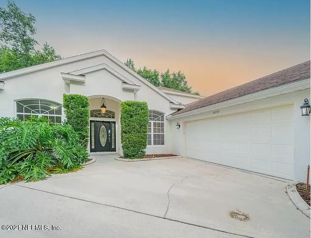 8839 Harpers Glen Court Jacksonville FL 32256
