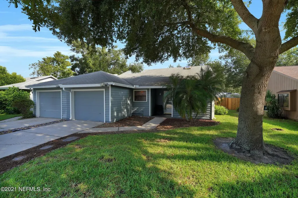 14329 Courtney Woods Lane Jacksonville FL 32224
