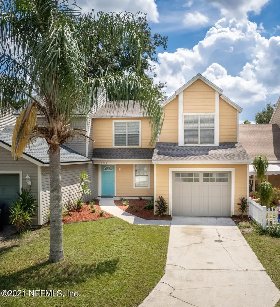 11226 Trotting Horse Lane Jacksonville FL 32225