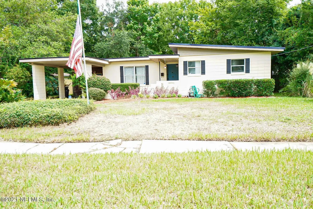 4311 Ish Brant Court W Jacksonville FL 32210