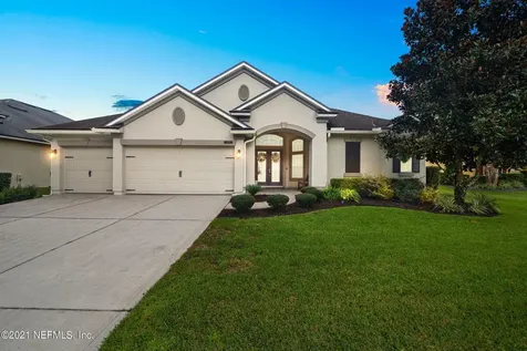 3075 Paddle Creek Drive Green Cove Springs FL 32043