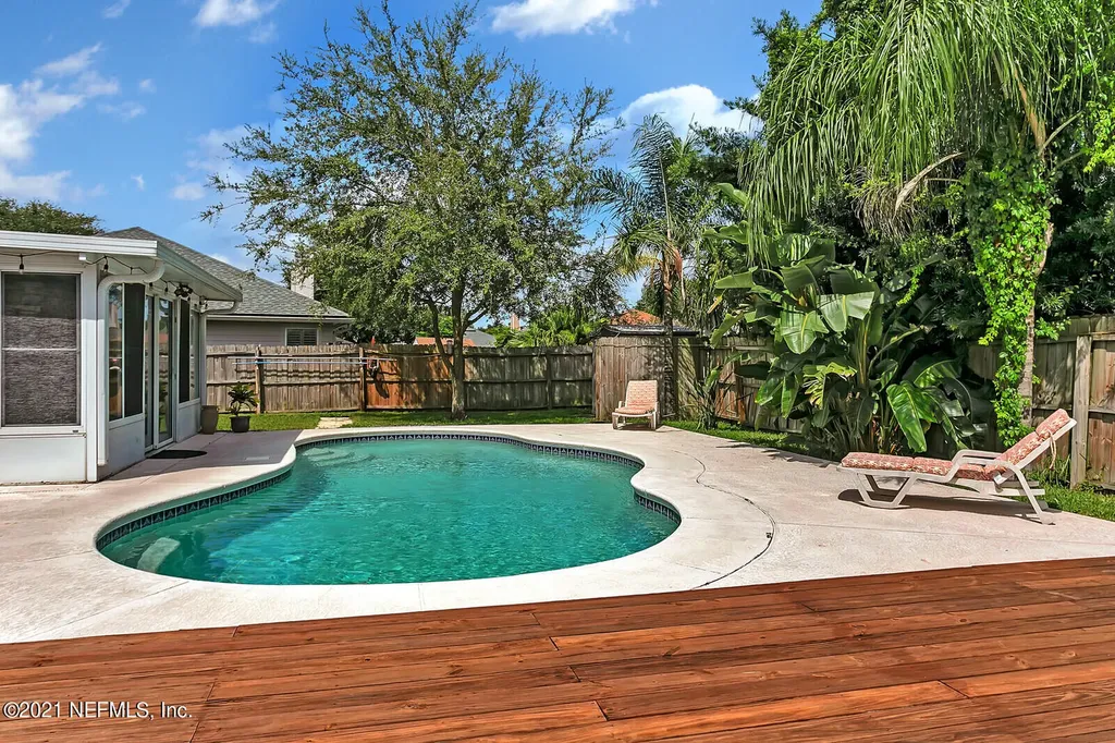 786 Port Wine Lane Jacksonville FL 32225